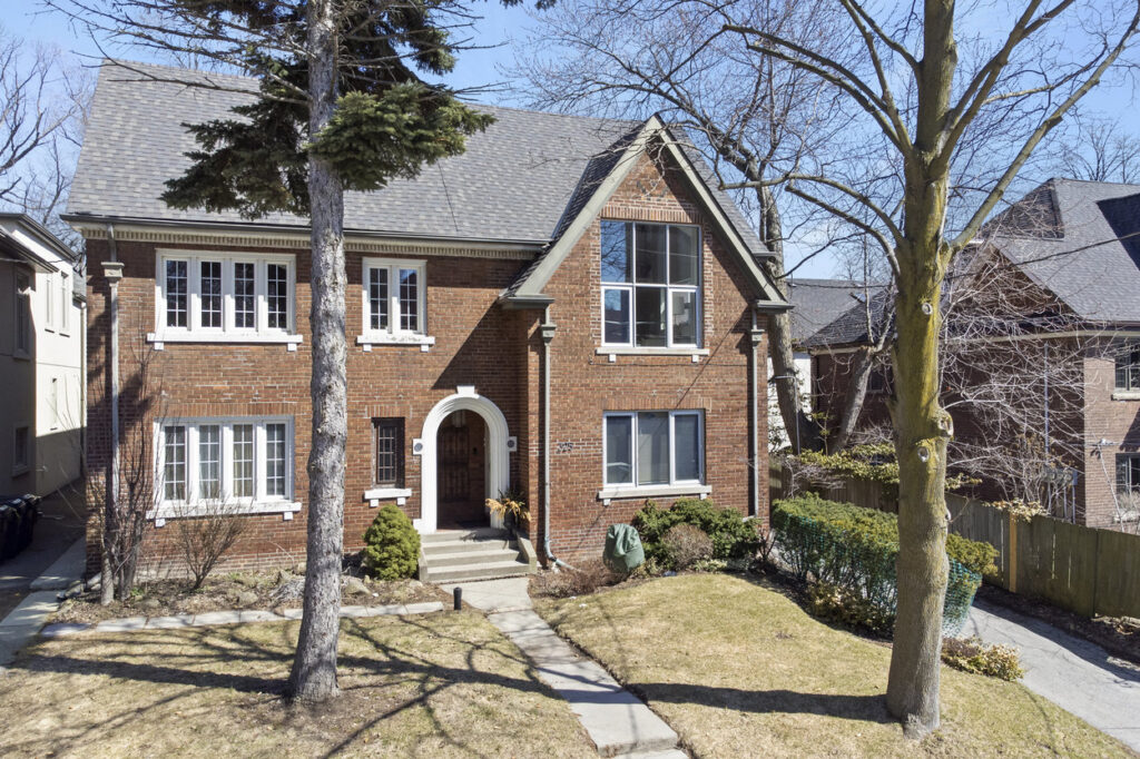 325 Walmer Road